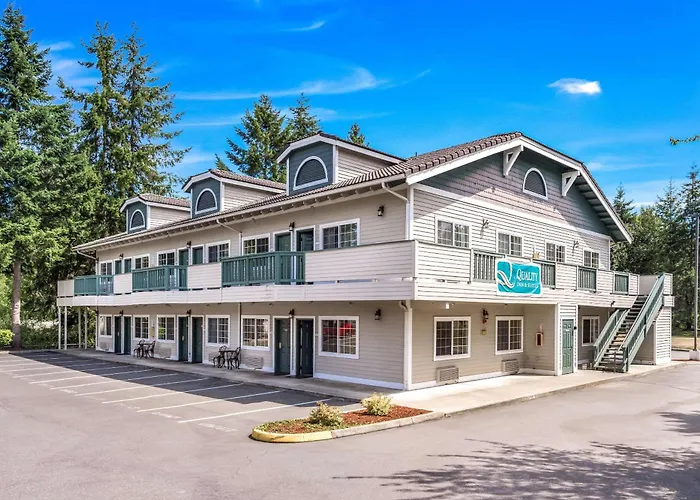 Quality Inn & Suites Bainbridge Island